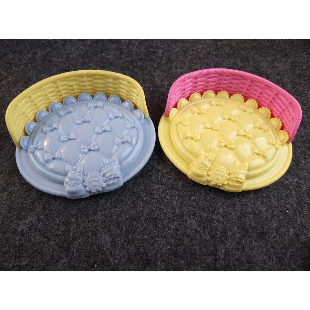 2 Mattel Fisher Price Snap N Style 2008 Pink Yellow Blue Pet Dog Cat Beds